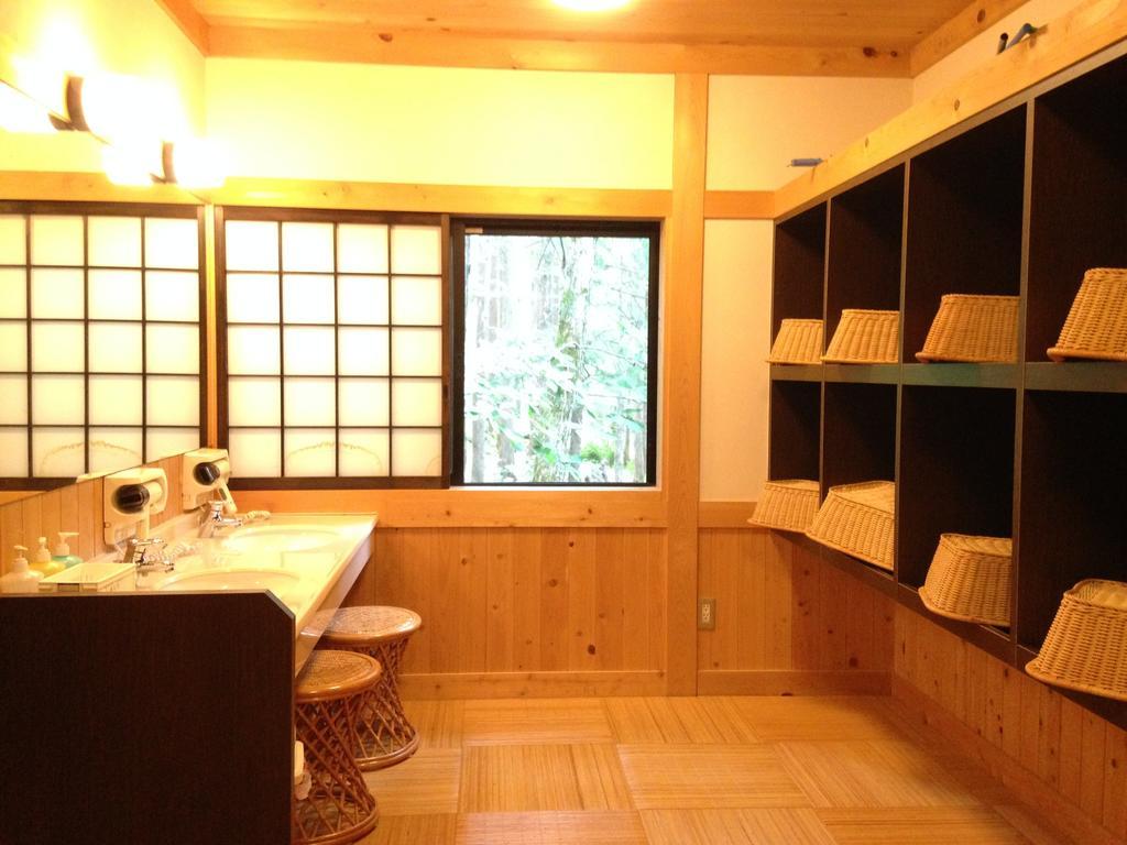 Okuhida Sanso Norikura Ikkyu Hotel Takayama  Ngoại thất bức ảnh